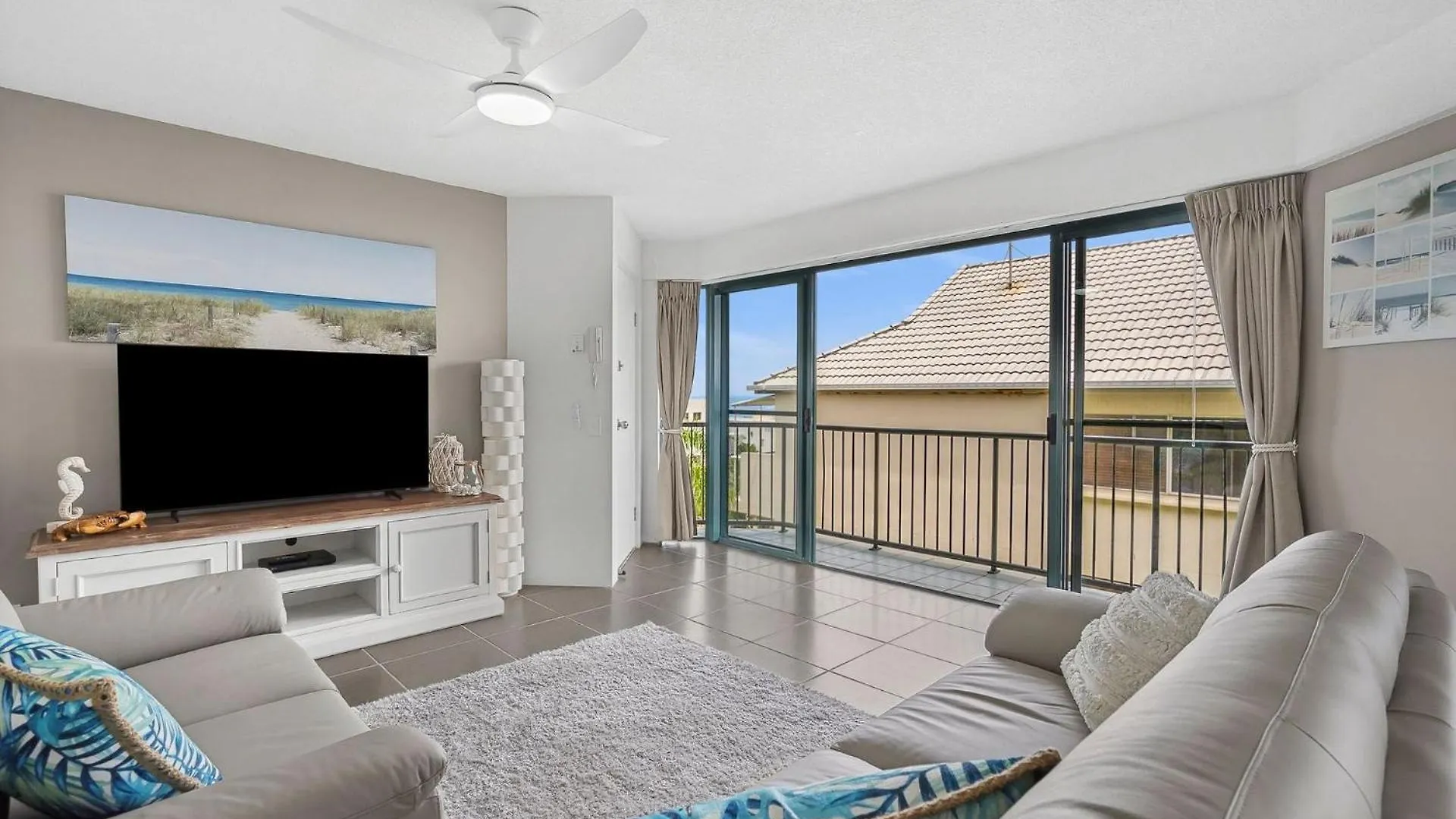 Caribbean Unit 4 Apartment Caloundra 0*,  Australia